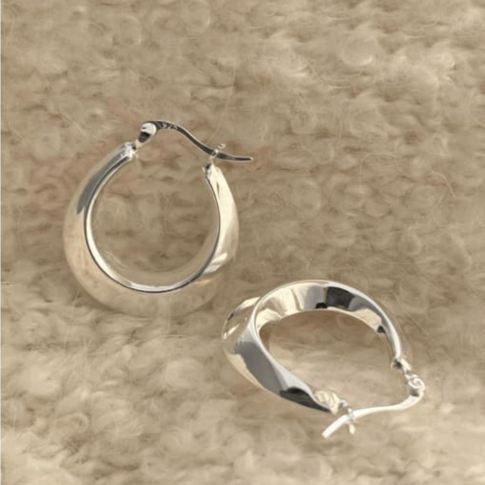925 Sterling Silver U-Shaped Hoop Earrings #E14-3537